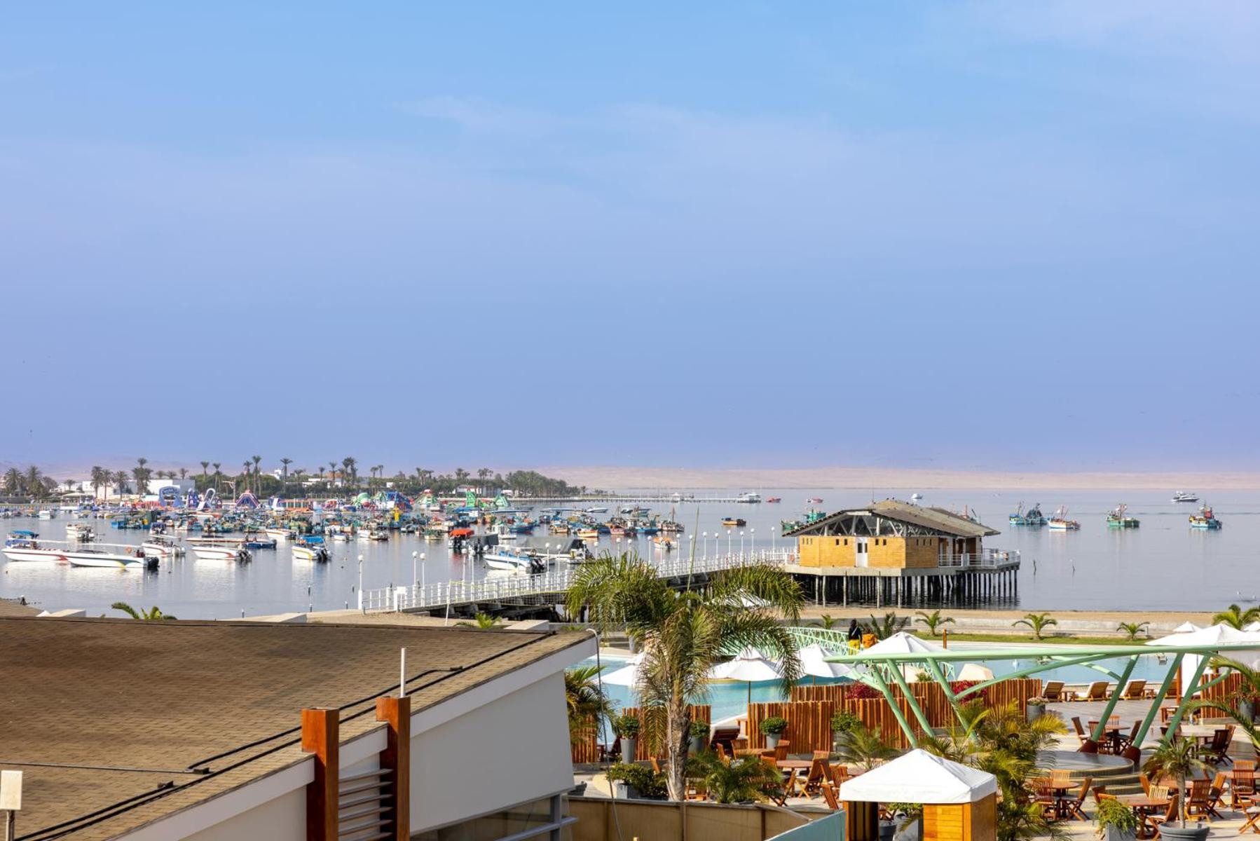 Aranwa Paracas Resort & Spa מראה חיצוני תמונה View of the marina from the Hotel del Coronado